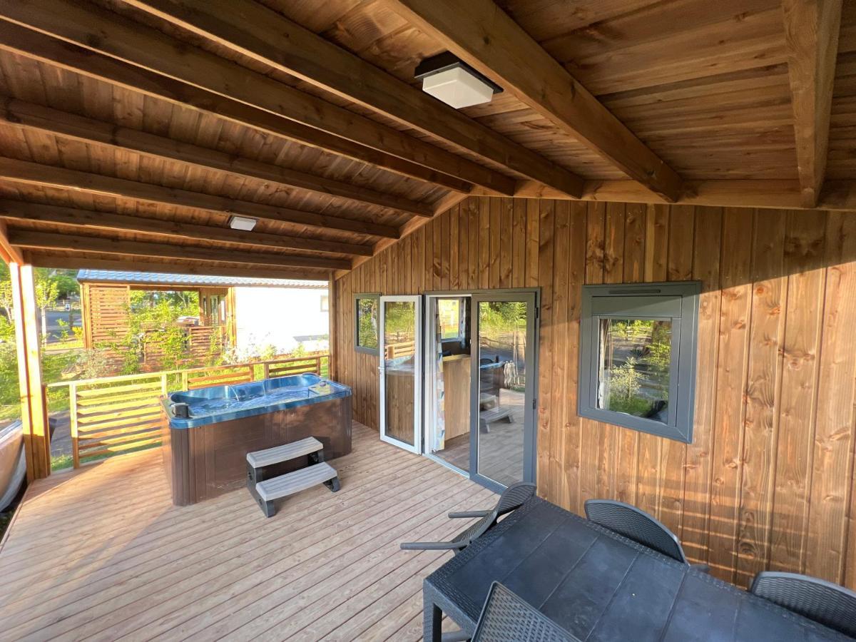 Camping La Ferme De Castellane Ngoại thất bức ảnh