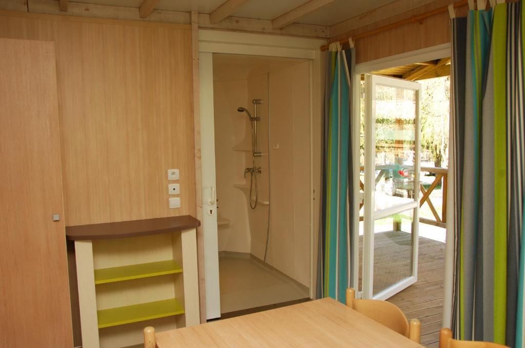 Camping La Ferme De Castellane Phòng bức ảnh