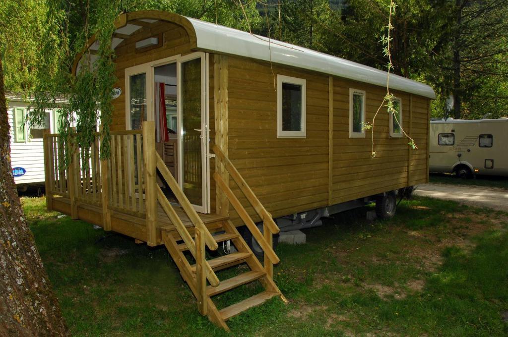 Camping La Ferme De Castellane Phòng bức ảnh