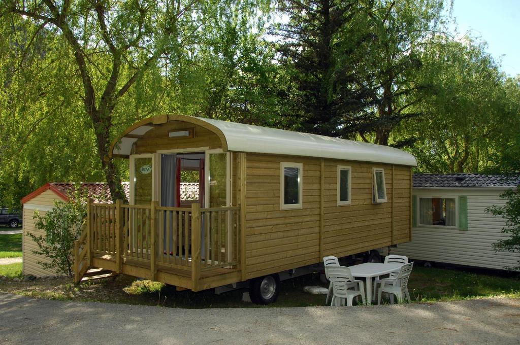 Camping La Ferme De Castellane Phòng bức ảnh